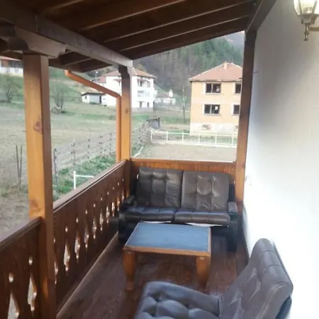 Къща За Гости Кашокови * Smilyan (Smolyan)